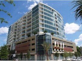 101 S Eola Dr in Orlando, FL - Building Photo