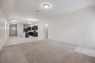 181 Lake Gln in San Marcos, TX - Building Photo - Building Photo