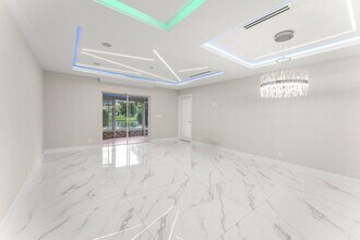 6630 Spring Garden Run in Greenacres, FL - Building Photo - Building Photo