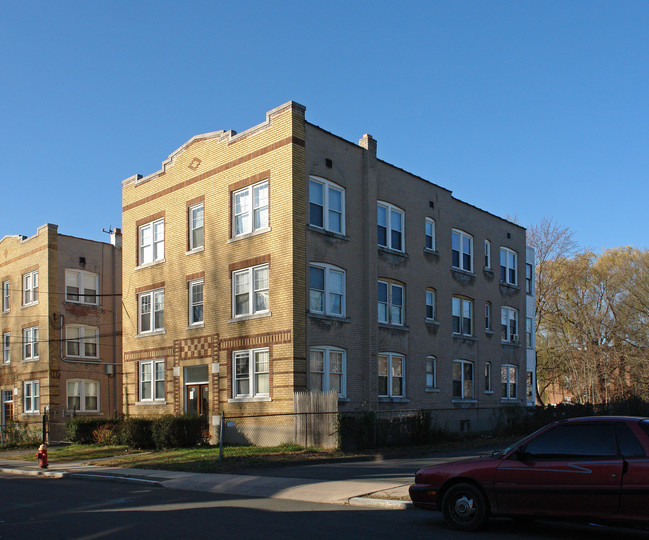 40-42 Wilson St in Hartford, CT - Foto de edificio - Building Photo