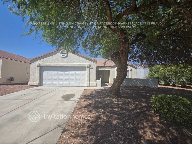 property at 3118 Fern Crest Ave