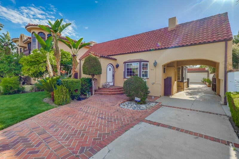 129 S Swall Dr in Beverly Hills, CA - Building Photo