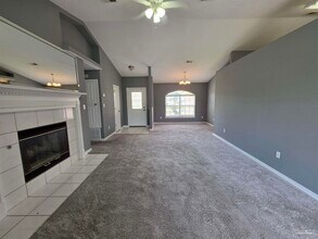 6024 Yellow Rose Dr in Pensacola, FL - Building Photo - Building Photo