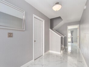 2372 Hanover Dr in Dunedin, FL - Building Photo - Building Photo