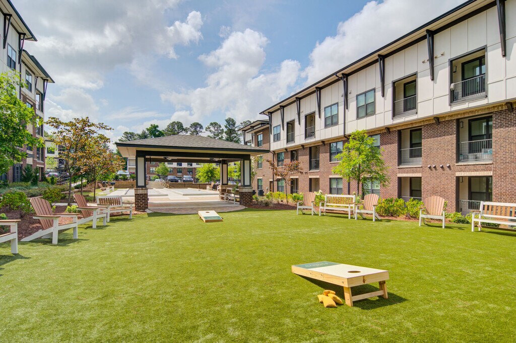The Edison Sugarloaf Apartments in Lawrenceville, GA
