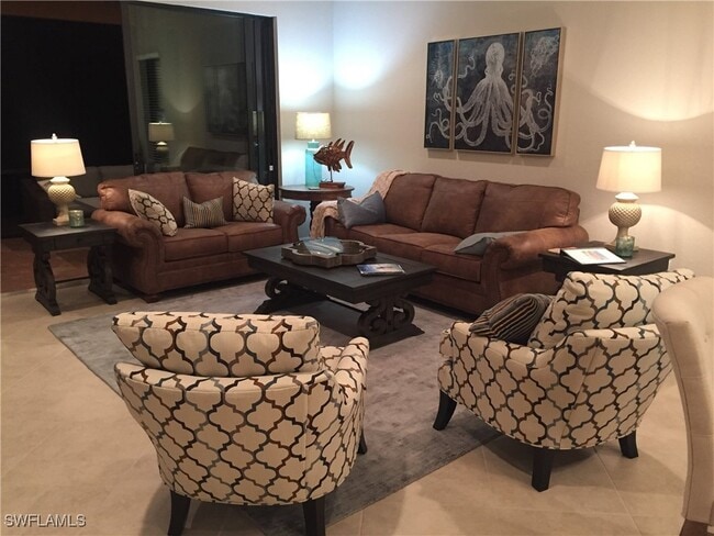 13379 Silktail Dr in Naples, FL - Foto de edificio - Building Photo