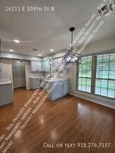 16211 E 109th St N in Owasso, OK - Building Photo - Building Photo