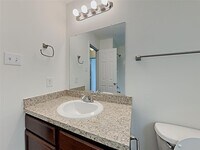 2502 Bammelwood Dr photo'