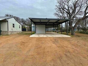3410 Cactus in Kingsland, TX - Building Photo - Building Photo