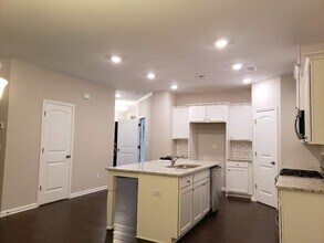 1476 Lanier Vista Dr in Buford, GA - Building Photo - Building Photo