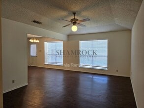 200-202 Kettler Dr in Robinson, TX - Building Photo - Building Photo