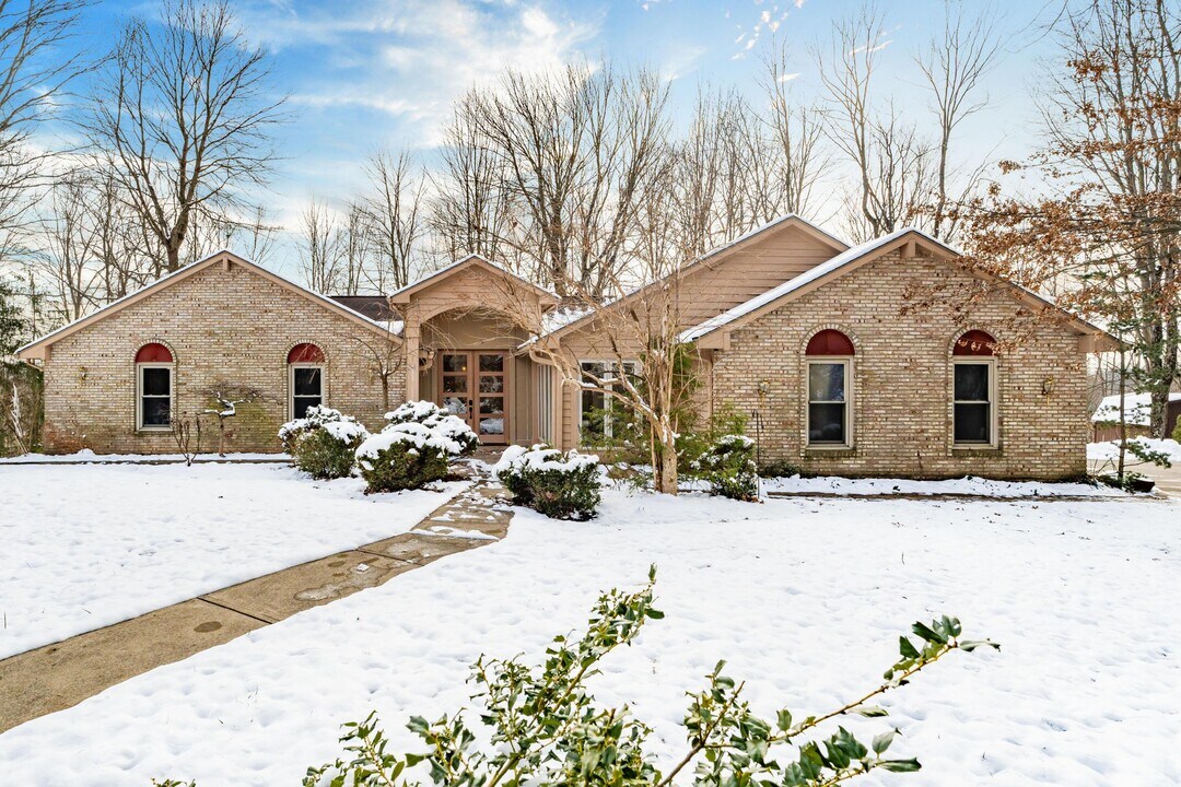 6253 Headley Heights Ct in Columbus, OH - Foto de edificio