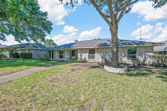 3205 Lemmontree Ln in Plano, TX - Building Photo - Building Photo