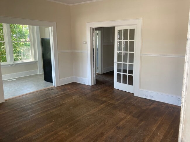 property at 1428 W 4th St