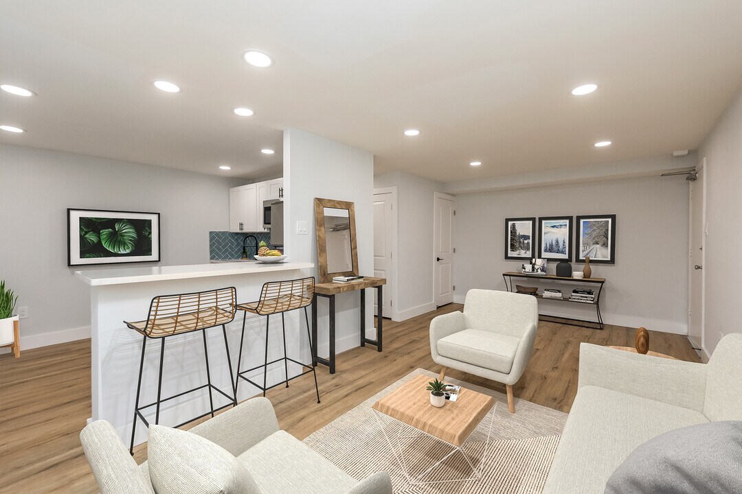 Downing Apartments Photo