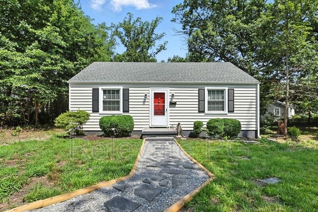property at 1600 Glenside Dr