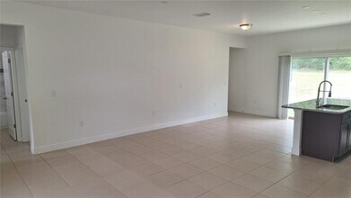 13763 SW 43rd Cir in Ocala, FL - Building Photo - Building Photo