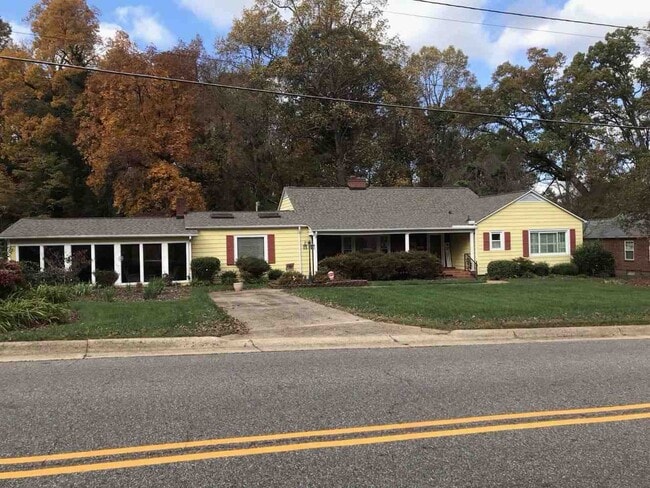 property at 805 Stockton St