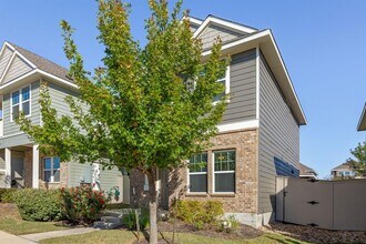 18007 Malnati Dr in Pflugerville, TX - Building Photo - Building Photo