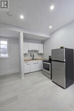 516 Bay St in Ottawa, ON - Building Photo - Building Photo