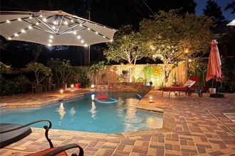 7807 Allegro Dr in Houston, TX - Building Photo - Building Photo