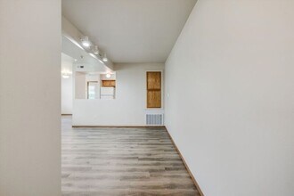 6005 Chapel Hill Blvd in Pasco, WA - Building Photo - Building Photo