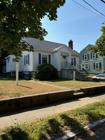 property at 122 Oakland Ave