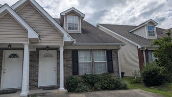 3376 Sawtooth Dr in Tallahassee, FL - Building Photo