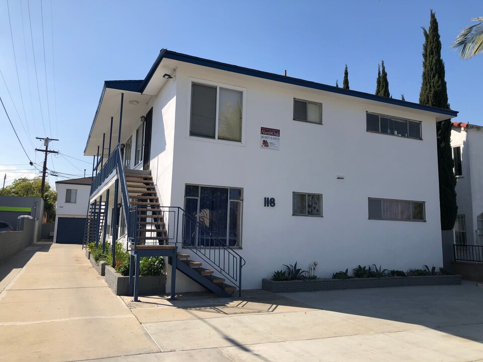 Kelso in Inglewood, CA - Building Photo