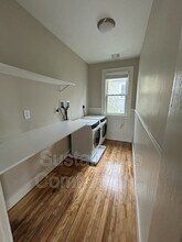 76 Fairhaven Rd in Worcester, MA - Building Photo - Building Photo
