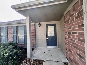 10011 Territory Ln in Houston, TX - Building Photo - Building Photo