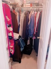 194 Bexley Ln, Unit 2nd F in Piscataway, NJ - Foto de edificio - Building Photo