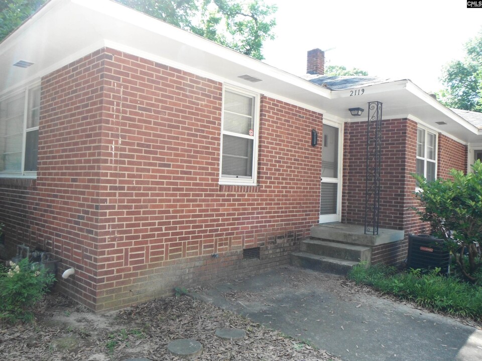 2119 Kiawah Ave in Columbia, SC - Building Photo