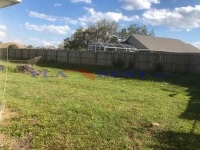 8206 Charlin Pkwy in Orlando, FL - Building Photo - Building Photo