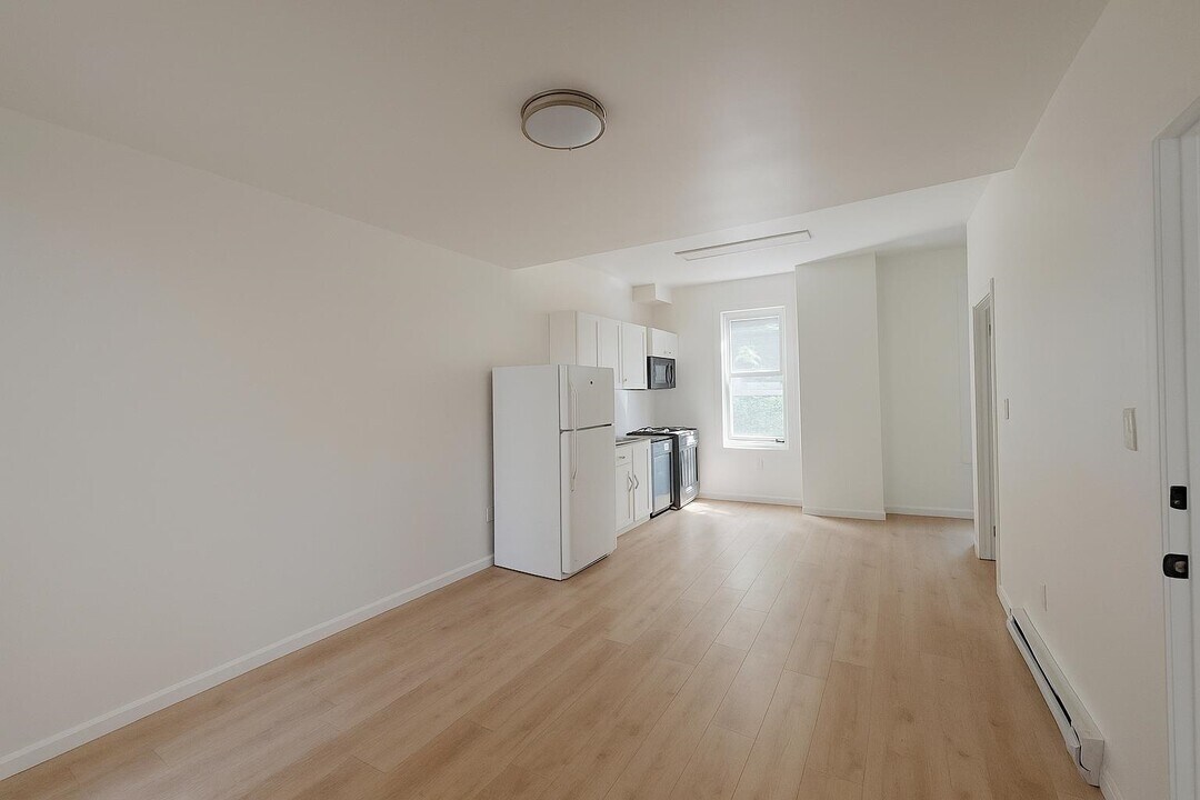 519 Mercer St in Jersey City, NJ - Building Photo