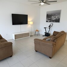 2360 Sedge Grass Wy in Orlando, FL - Building Photo - Building Photo
