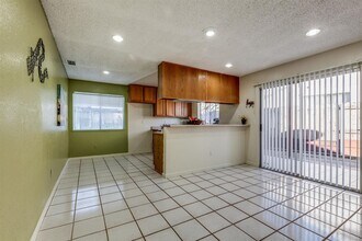 4519 Tallyho Dr in Sacramento, CA - Building Photo - Building Photo