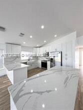 4952 SW 33rd Way in Fort Lauderdale, FL - Building Photo - Building Photo