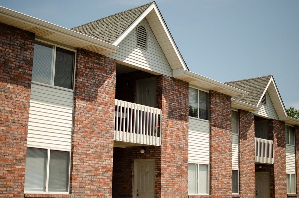 Columbia Park Apartments in Park Hills, MO