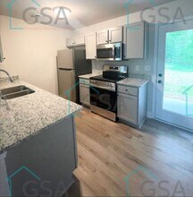 152 S Church St in Duncan, SC - Building Photo - Building Photo
