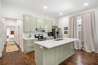 934 Conti St in Mobile, AL - Building Photo - Building Photo