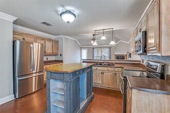 4418 Shady Elm Dr in Mansfield, TX - Building Photo - Building Photo