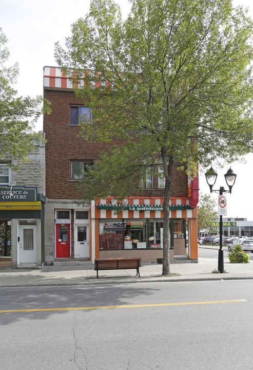 3524 Ontario E in Montréal, QC - Building Photo