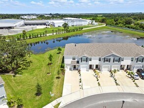 308 Mangrove Shade Cir in Apollo Beach, FL - Building Photo - Building Photo