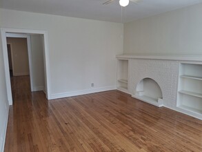 5015 N Springfield Ave in Chicago, IL - Building Photo - Building Photo