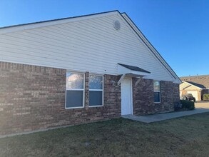 1116 Brandywine Ln in Norman, OK - Foto de edificio - Building Photo