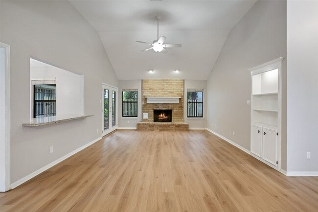 property at 36 N Autumnwood Way