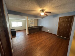1437 Westbrooke in Lawrence, KS - Building Photo - Building Photo