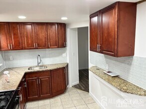 44 St Ann St in Carteret, NJ - Building Photo - Building Photo