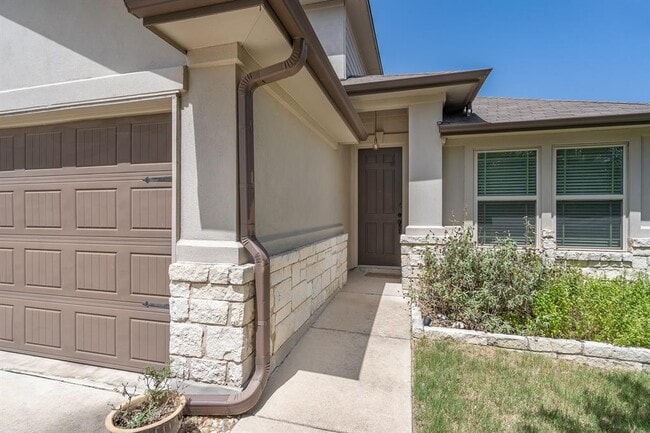 425 Drystone Trail in Liberty Hill, TX - Foto de edificio - Building Photo